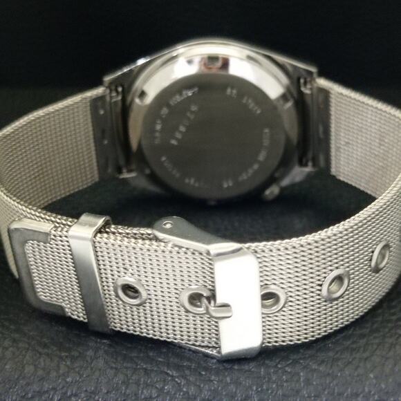 Vintage 1980 Citizen Automatic Mens Silver Watch W/daydate & Gold accents - Picture 2 of 10